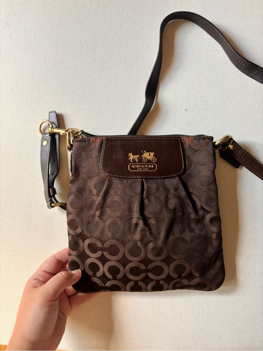 Coach Dark Brown Signature Messenger Crossbody - Gold Hardware